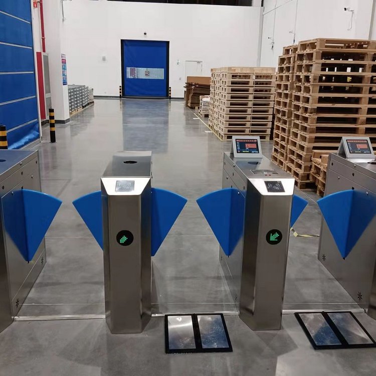 智能工廠防靜電新防線 集成人臉識別的ESD門禁系統(tǒng)與人體靜電測試翼閘